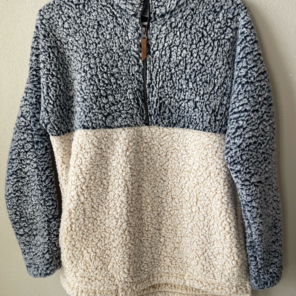 Time and Tru Two-Tone Sherpa Vest